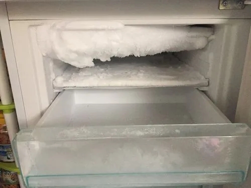 深圳西门子冰箱保鲜室经常结冰？原因主要有这几个！