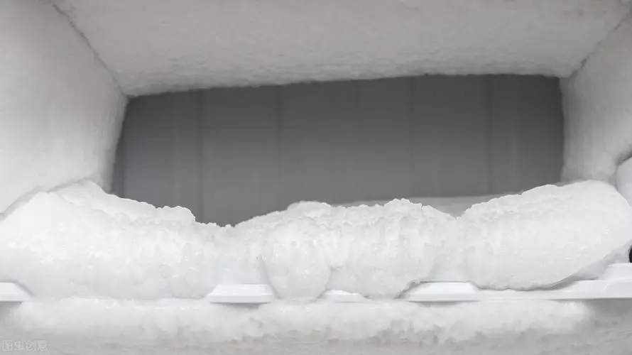 贵阳市伊莱克斯冰箱一直出现结霜现象该怎么办？