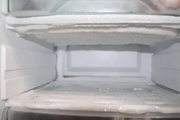 巴彦淖尔美的冰箱冷藏温度不准确怎么办 冰箱故障维修