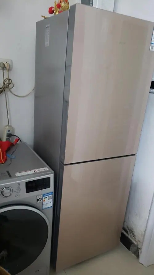 哈尔滨美菱冰箱故障维修：冷藏室食品冻结的原因与维修方法