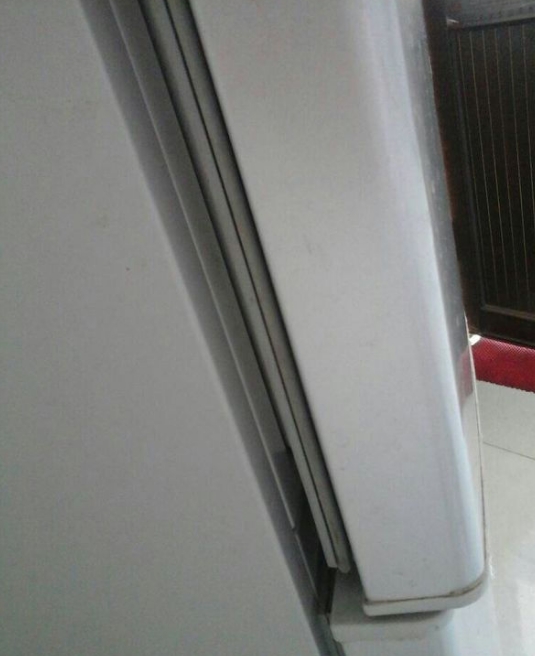 南京市新飞冰箱门关不严的问题怎么解决